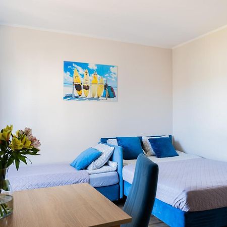 Barka - Apartamenty Premium Oraz Pokoje Blisko Plazy Karwia Ngoại thất bức ảnh