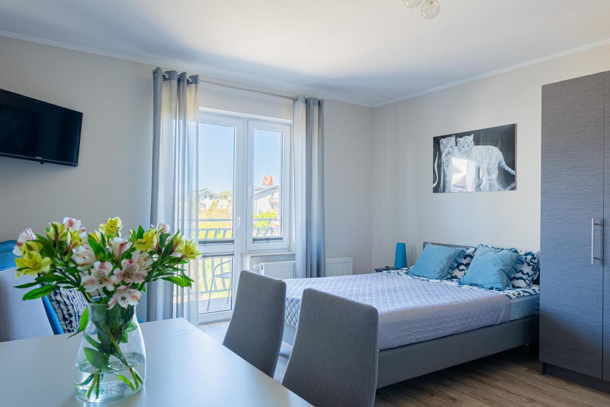 Barka - Apartamenty Premium Oraz Pokoje Blisko Plazy Karwia Ngoại thất bức ảnh