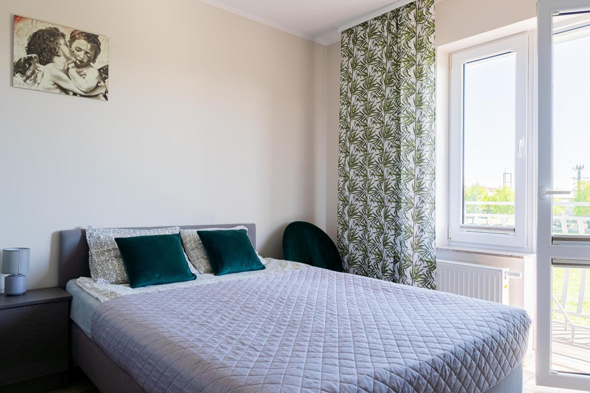 Barka - Apartamenty Premium Oraz Pokoje Blisko Plazy Karwia Ngoại thất bức ảnh