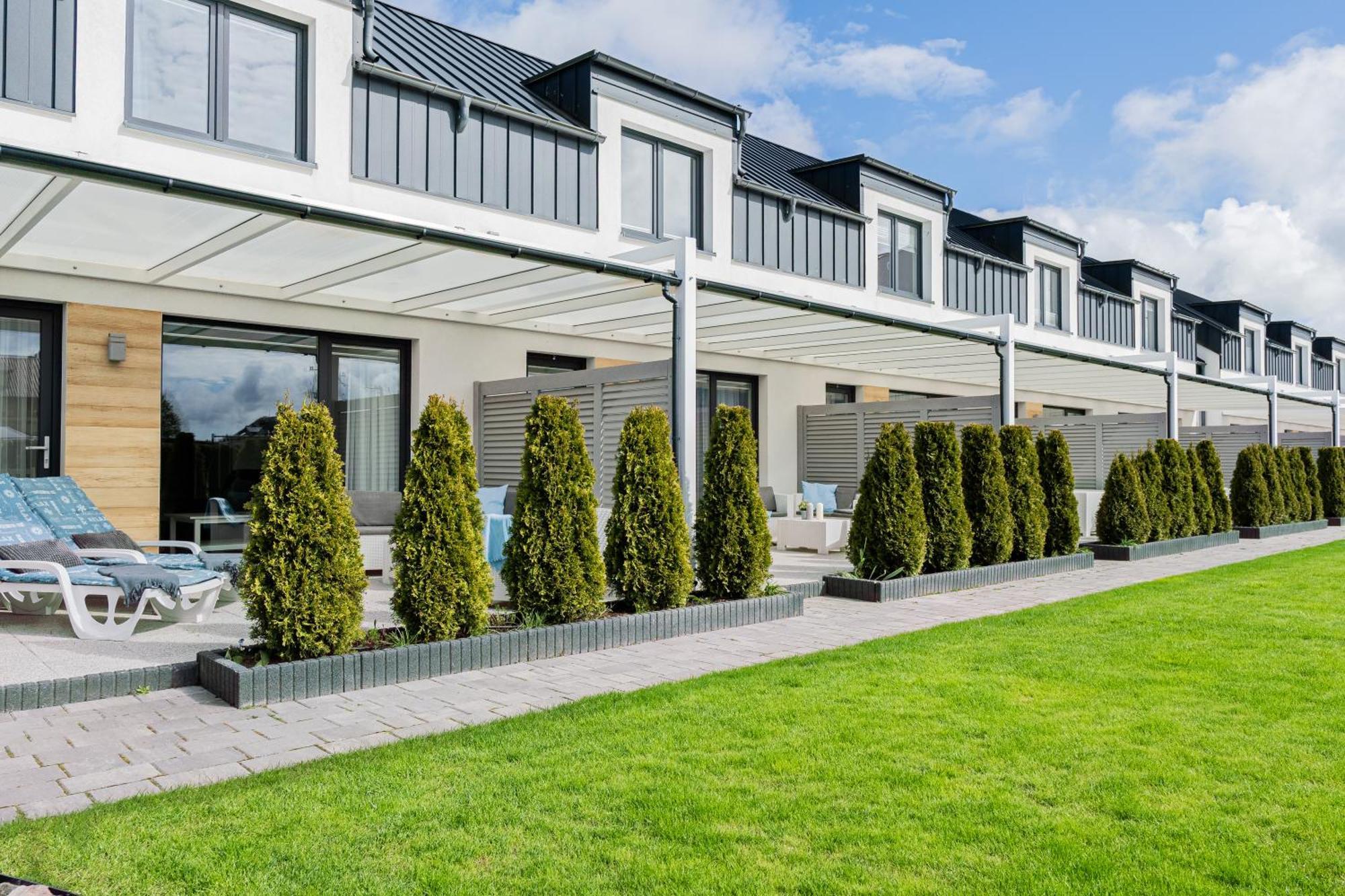 Barka - Apartamenty Premium Oraz Pokoje Blisko Plazy Karwia Ngoại thất bức ảnh