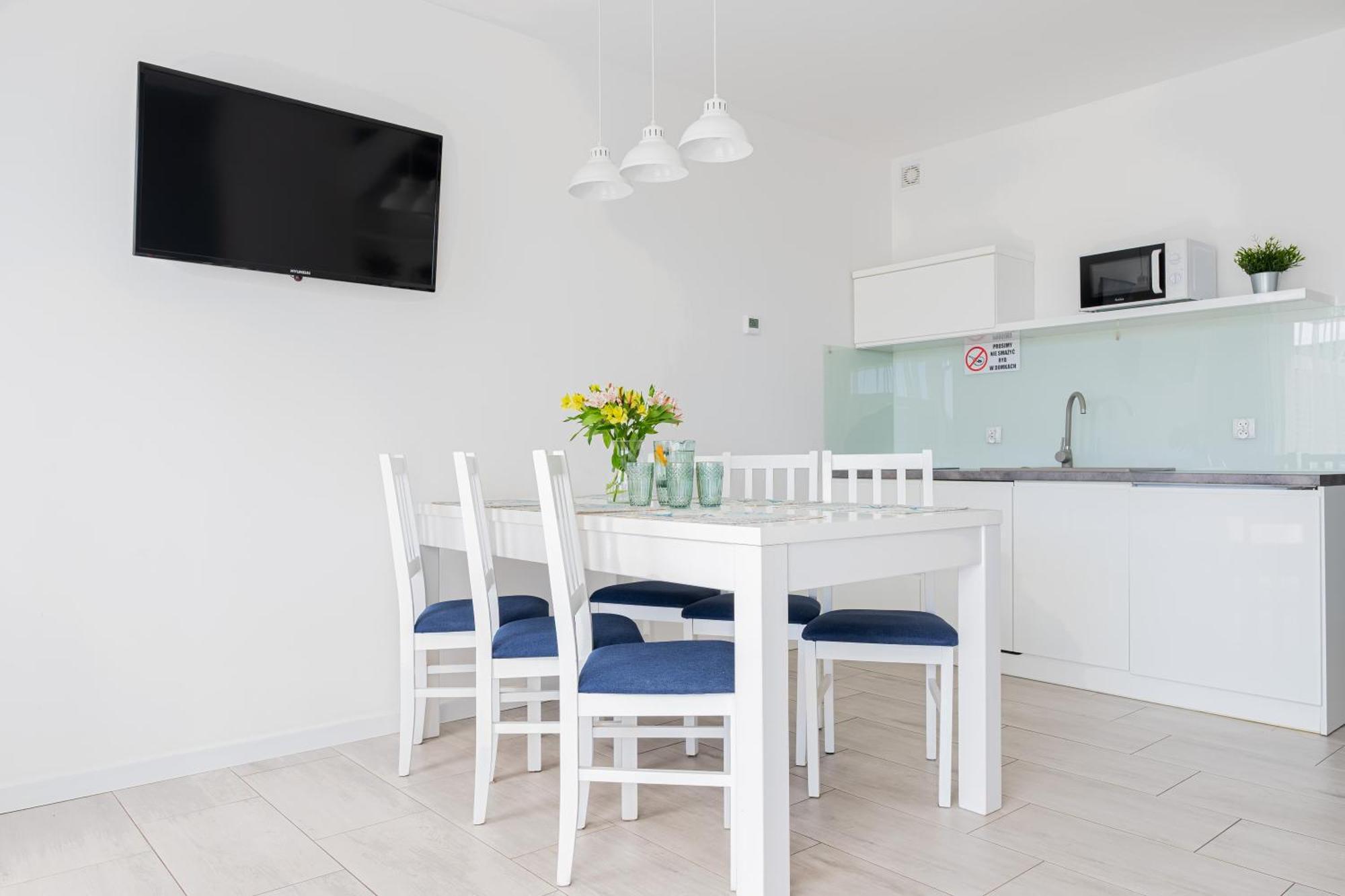 Barka - Apartamenty Premium Oraz Pokoje Blisko Plazy Karwia Ngoại thất bức ảnh