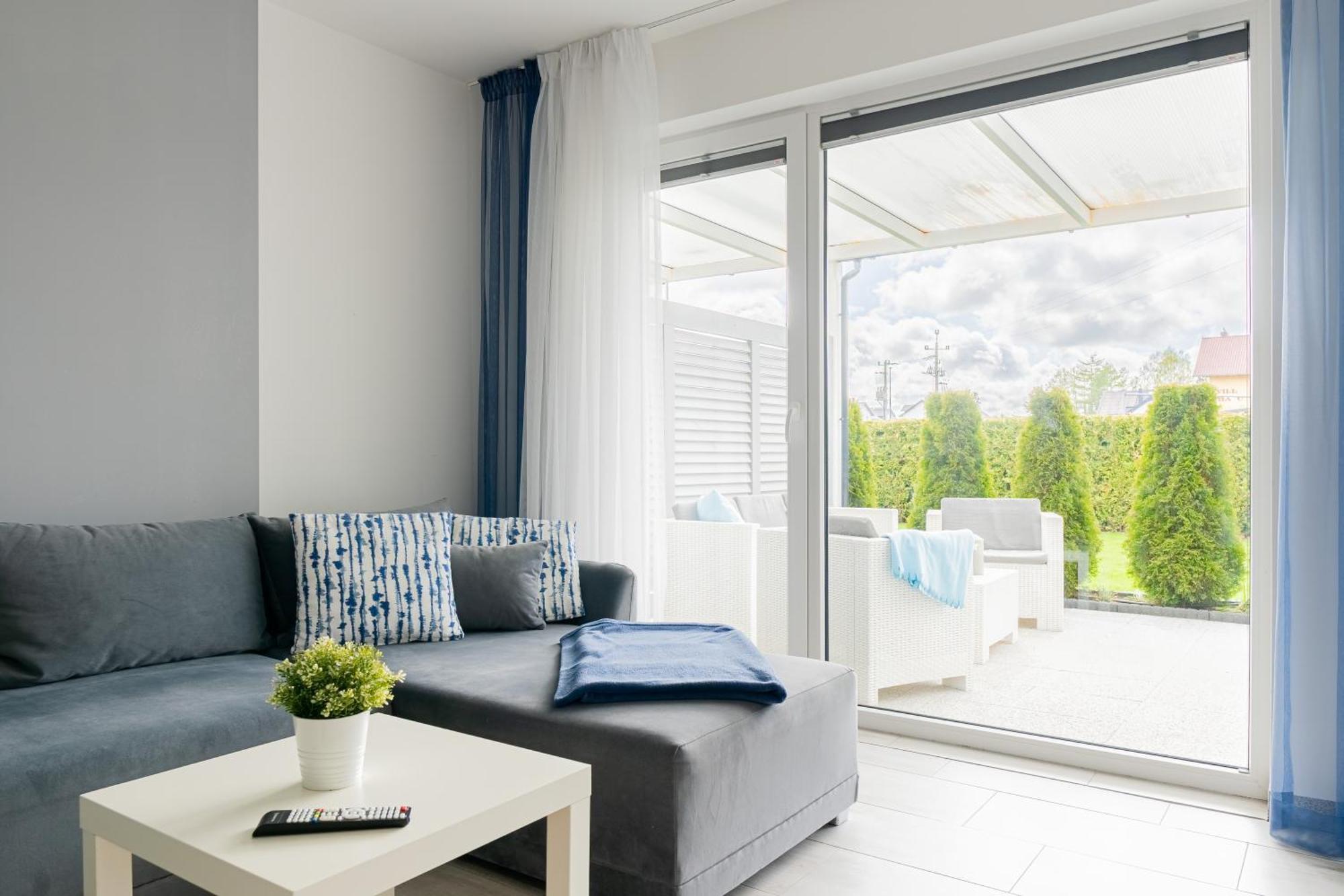 Barka - Apartamenty Premium Oraz Pokoje Blisko Plazy Karwia Ngoại thất bức ảnh