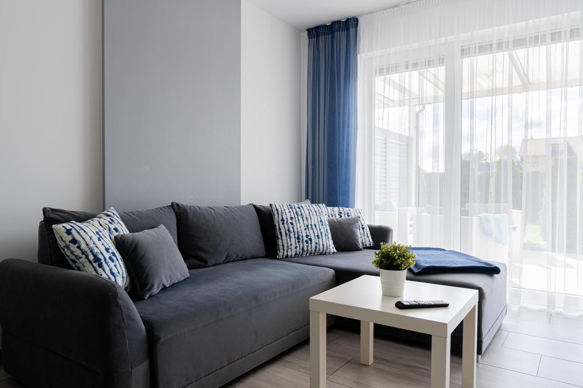 Barka - Apartamenty Premium Oraz Pokoje Blisko Plazy Karwia Ngoại thất bức ảnh